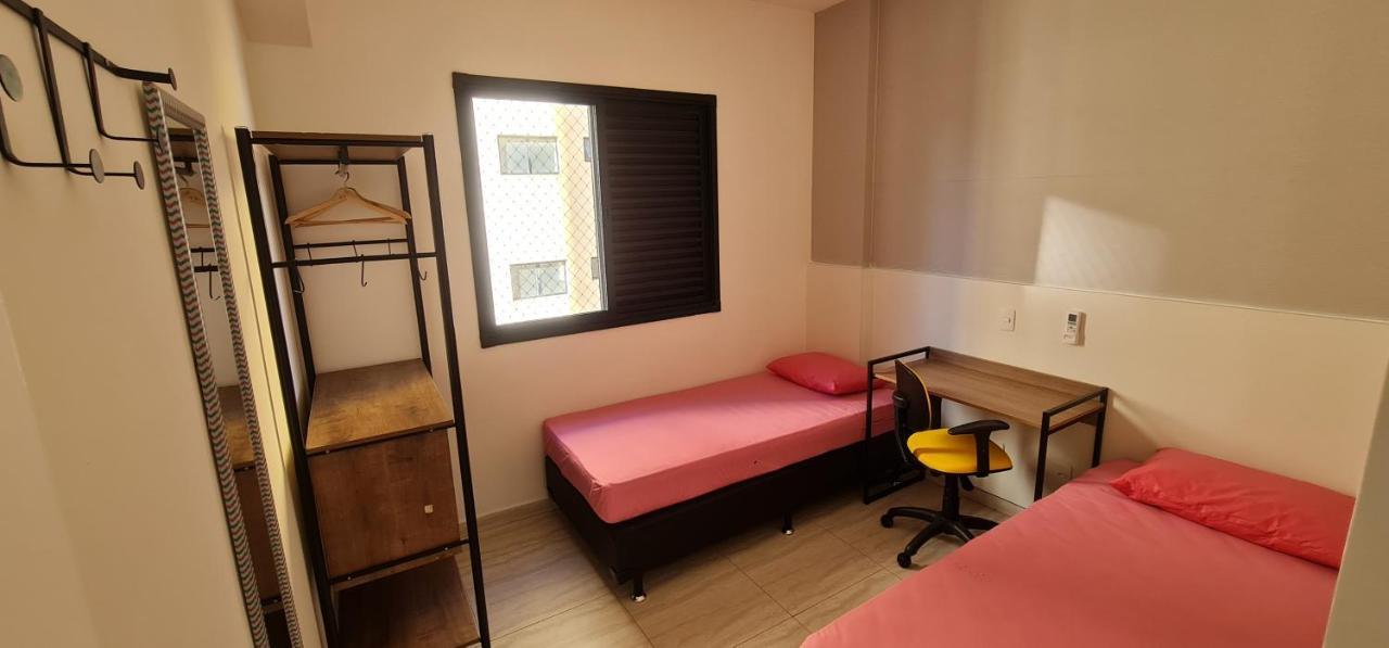 Apto Aconchegante, Bem Localizado, Churrasqueira Na Varanda, Servico De Limpeza Diaria, Servico De Praia - Pitangueiras - 瓜鲁雅 外观 照片