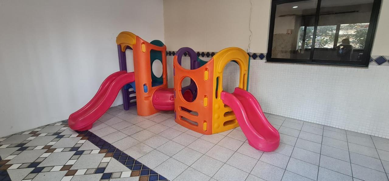 Apto Aconchegante, Bem Localizado, Churrasqueira Na Varanda, Servico De Limpeza Diaria, Servico De Praia - Pitangueiras - 瓜鲁雅 外观 照片